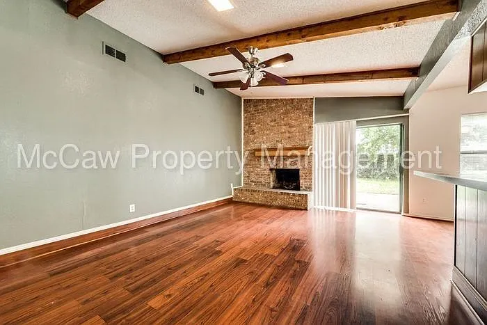 2913 Green Ridge St — Photo 13