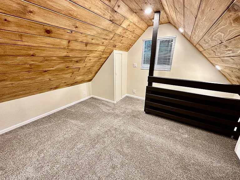 25165 Cedar St #A — Photo 19