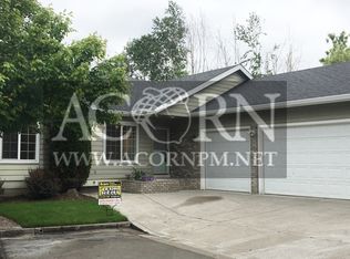 1005 Swenson Ln, Eugene, OR 97404