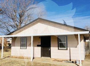 2214 Santa Fe St, Woodward, OK 73801