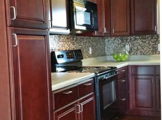 239 Carlyle Ave, Belleville, IL 62221