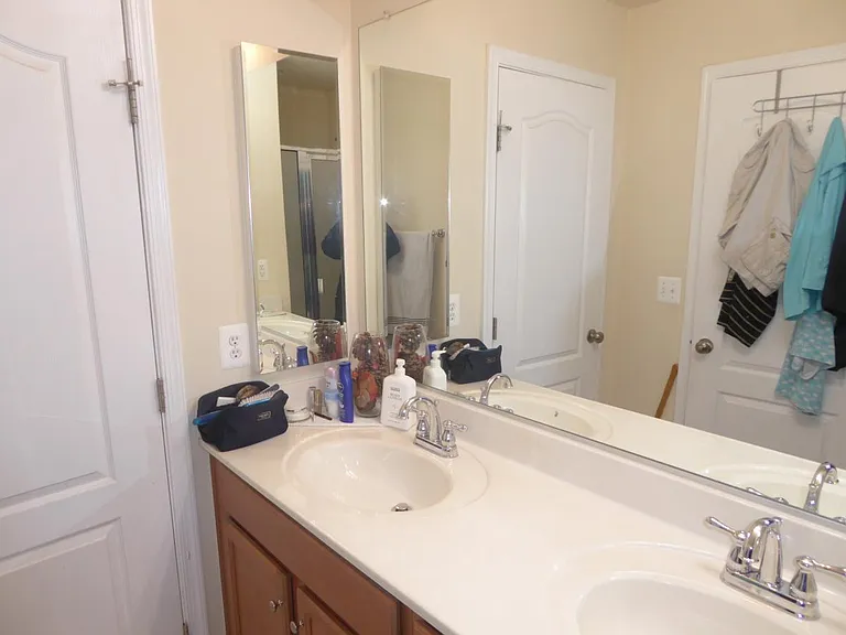 22592 Parkland Farms Ter — Photo 18