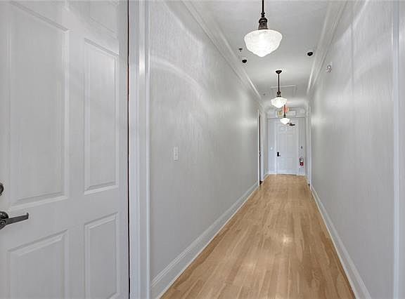 4th image of 4002 Canal St APT C