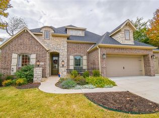 3133 N Bellagio Dr, Fayetteville, AR 72703