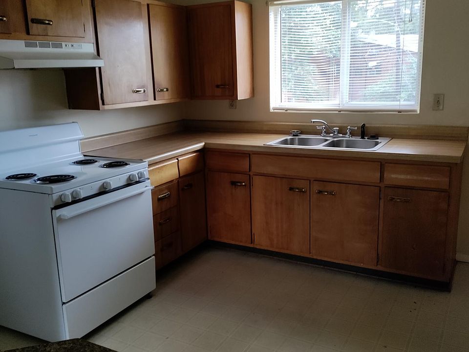 1st image of 6642 Maywood Ave APT B