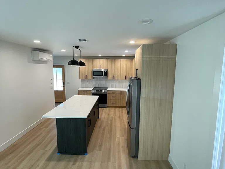3716 Bagley Ave N — Photo 3