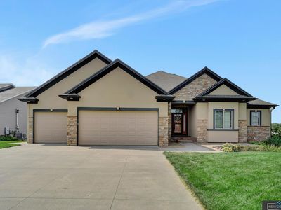 727 Linden Dr, Palmyra, NE, 68418