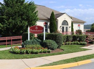 301 Friendship Ave #212A-D1, York, PA 17406