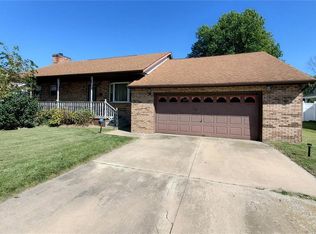 10 Perigen Ln, Granite City, IL 62040