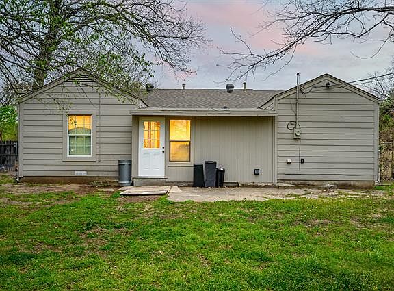 4th image of 1020 Lydick Ln