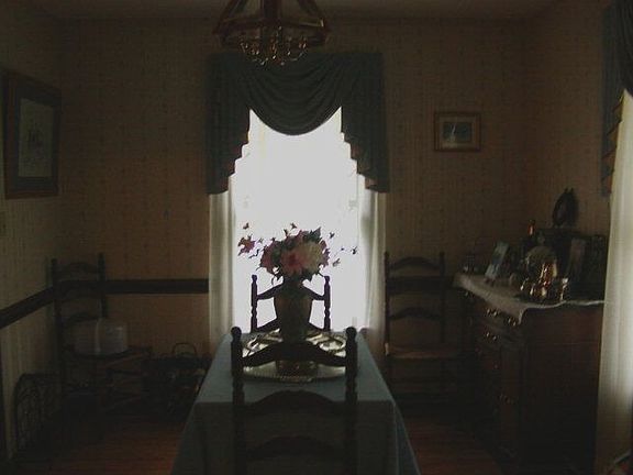 4th image of 300 Stonewall Jackson Trl
