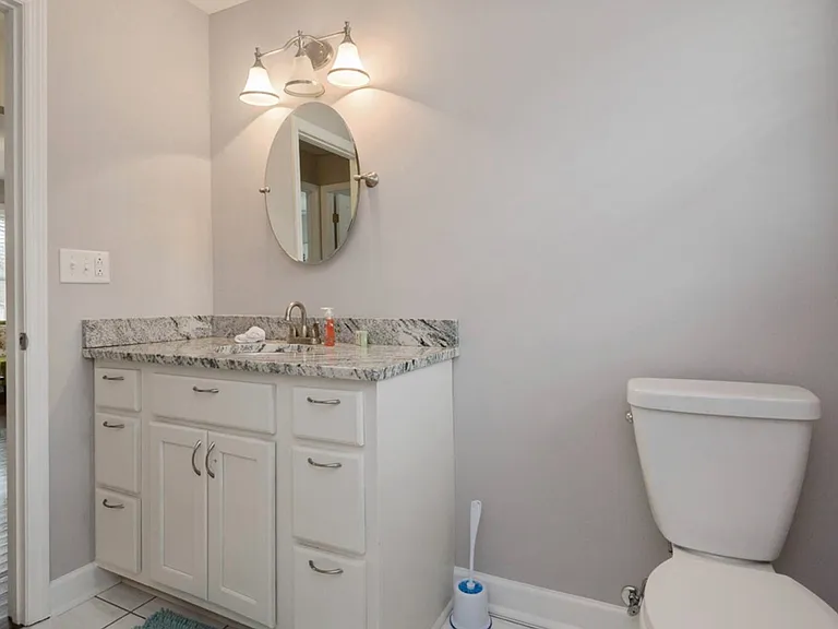 6313 Thunderbird Dr — Photo 9