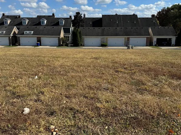 5-19 Olde Stone Way, Bowling Green, KY 42103