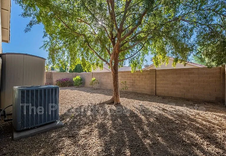 1125 W Macaw Dr — Photo 38