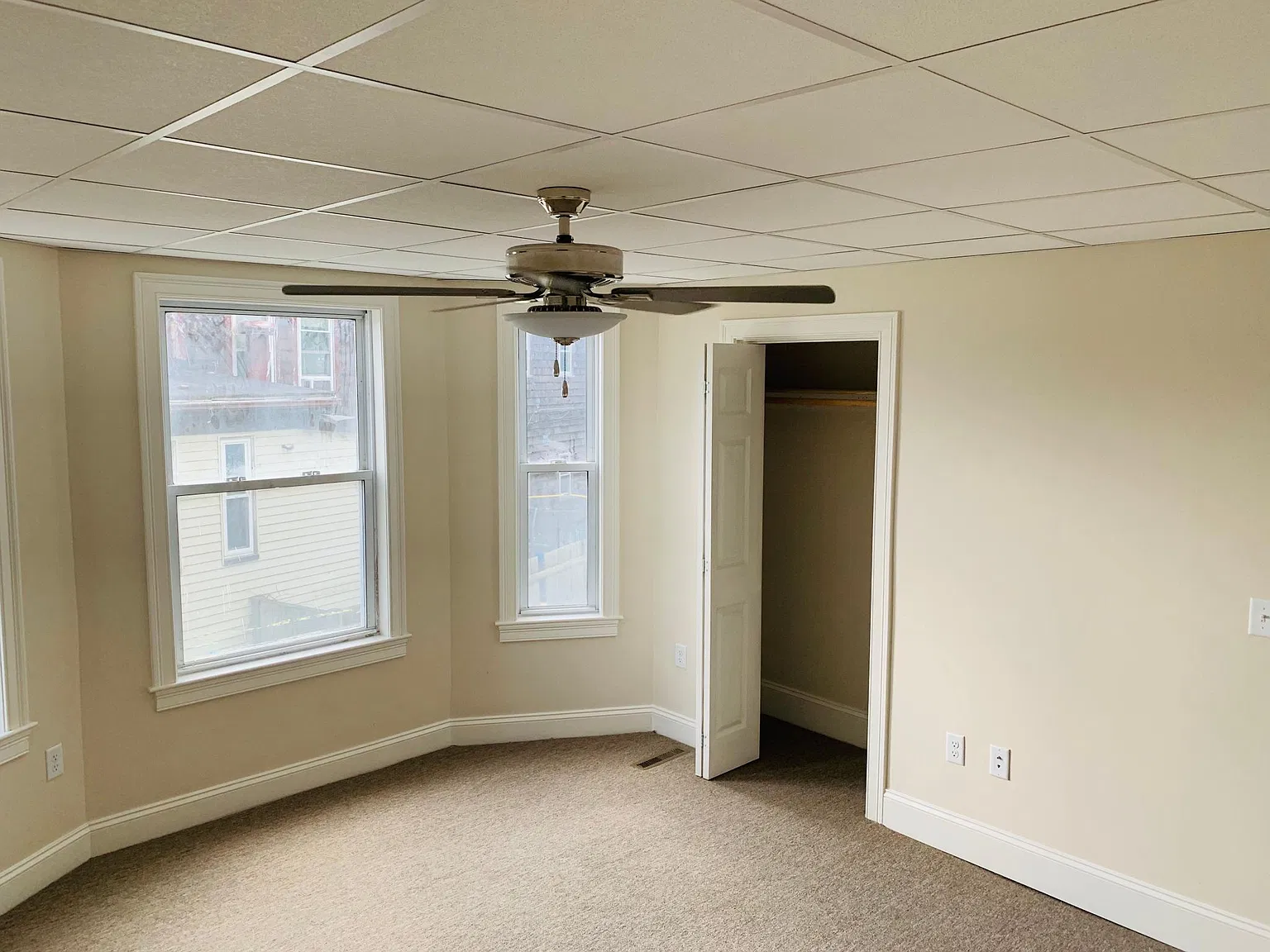 2 bed, 1092 sqft, $2,600 — Photo 4