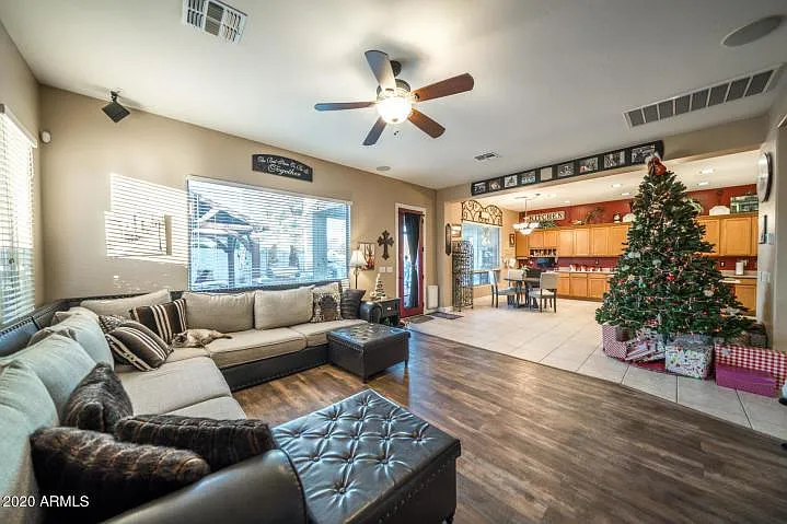 1356 E Lovebird Ct — Photo 4