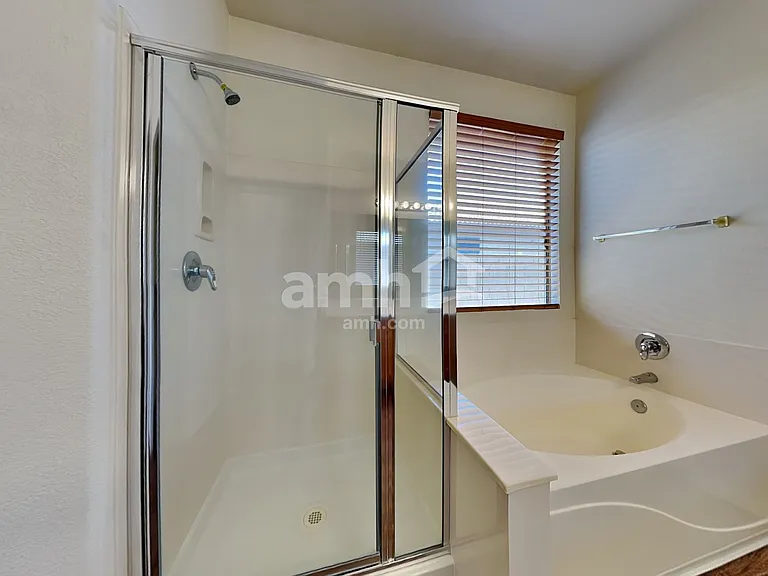 12363 W Jackson St — Photo 11