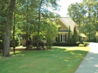 5708 Thistleton Ln, Raleigh, NC 27606