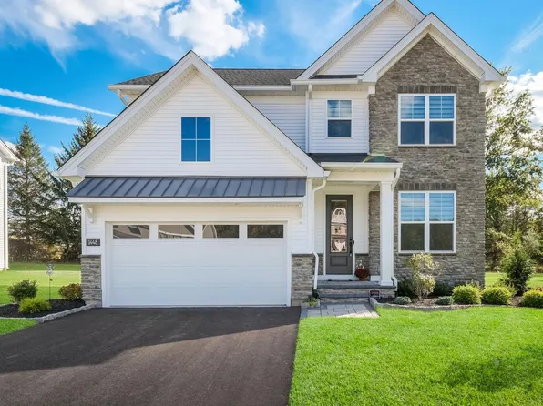 1448 Mill Race Dr, Quakertown, PA 18951