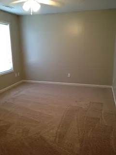 2614 E Oaklawn Ct — Photo 5