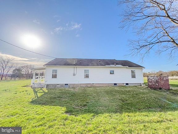 2nd image of 7100 Rose Hill Dr