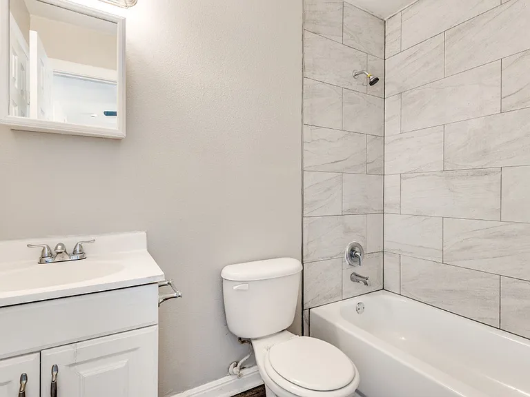 4915 Reiger Ave — Photo 12