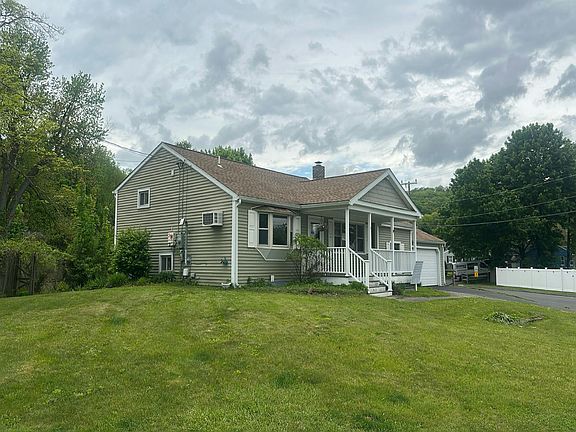 3rd image of 1 Birch Rd
