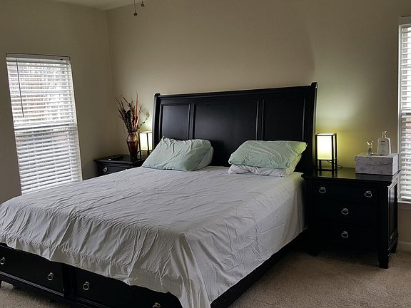 4th image of 2504 Amber Orchard Ct W Unit 201