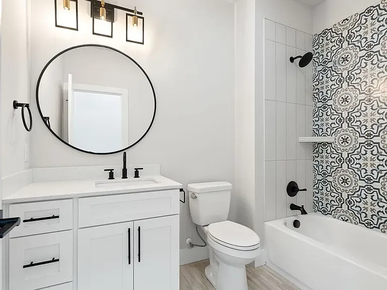 344 S Walnut Ave — Photo 19