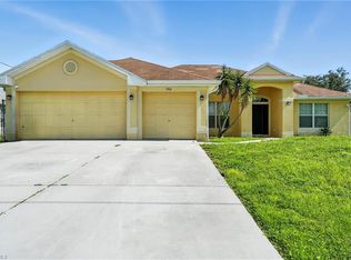 3916 4th St SW, Lehigh Acres, FL 33976