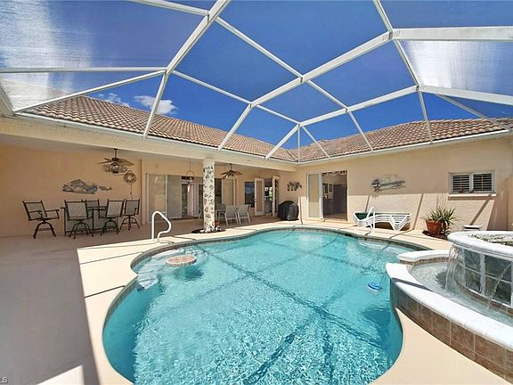 5th image of 4717 SW 25th Pl