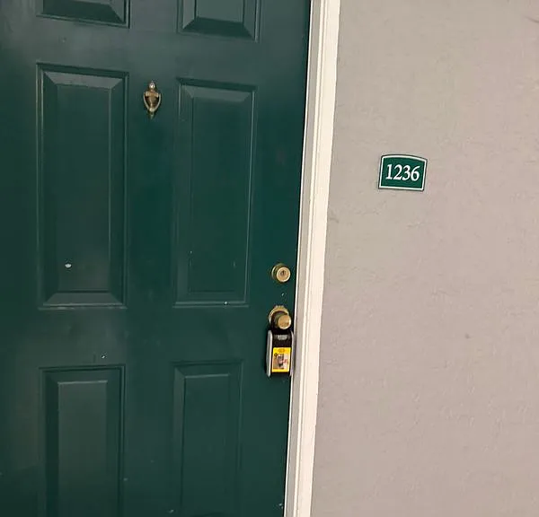 18001 Richmond Place Dr #1236 — Photo 1