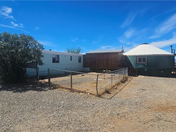 4485 N Smoketree Road, Golden Valley, AZ 86413