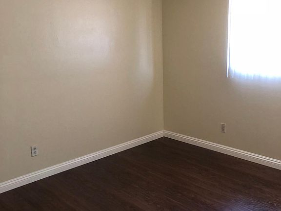 3rd image of 13604 Ramona Blvd APT 1