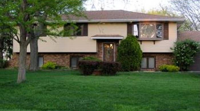Welcome to 12755 S Elaine