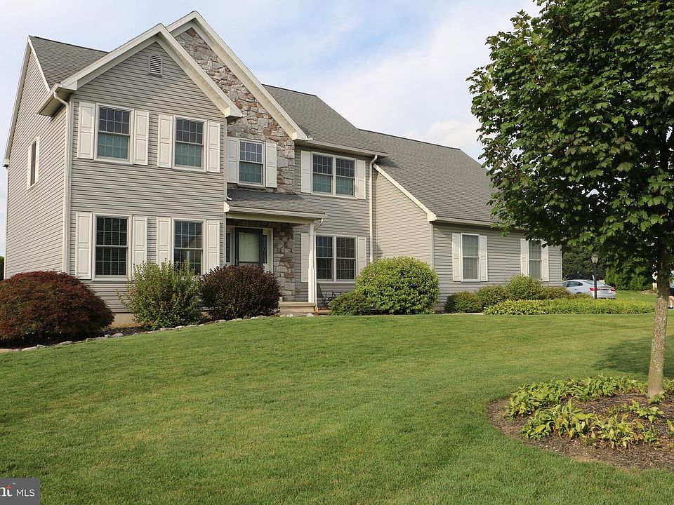 1st image of 1033 Cider Ln