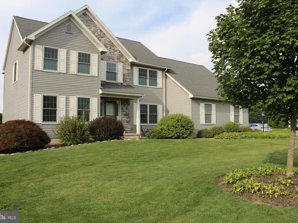 1033 Cider Ln, Lebanon, PA 17046