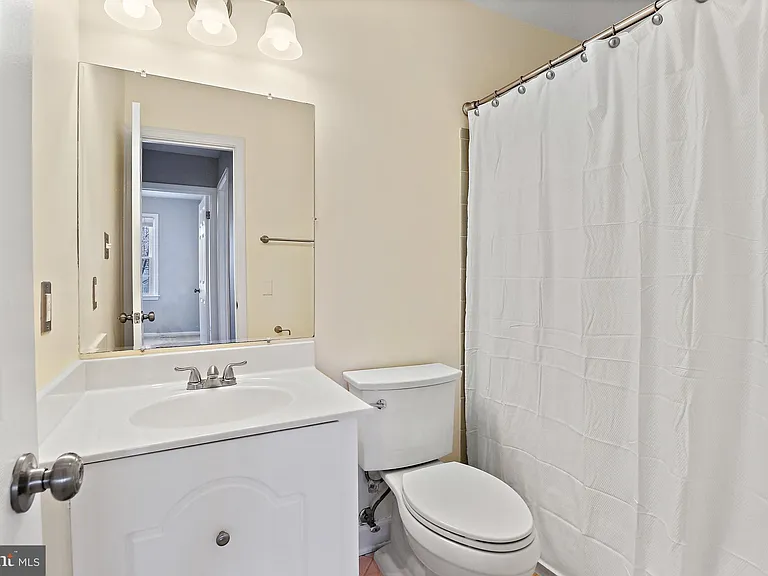 9553 Cherry Oak Ct — Photo 44