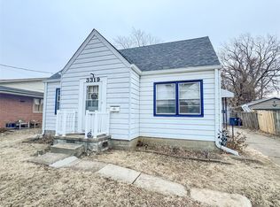 3319 SW 8th St, Des Moines, IA 50315
