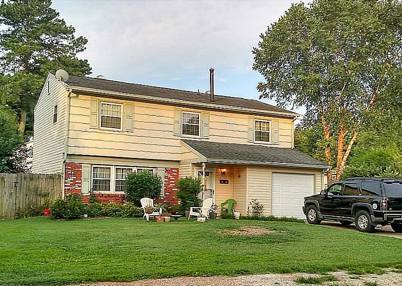 1st image of 3133 Coach House Ln