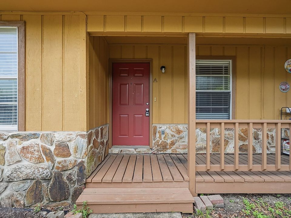 1st image of 310A Redwood Ave