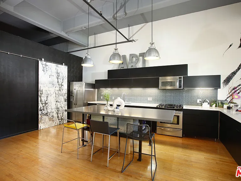 1850 Industrial St #215 — Photo 6
