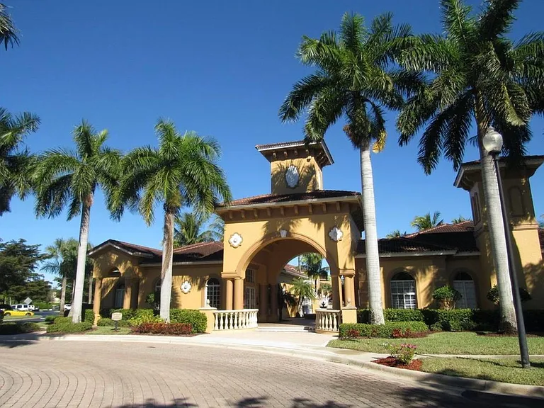 15655 Ocean Walk Cir #213 — Photo 7