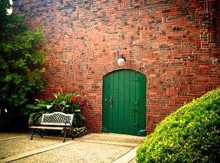 2979 W School House Ln APT K1110, Philadelphia, PA 19144