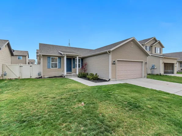2368 E Hitching Post Dr, Eagle Mountain, UT 84005