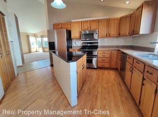 1620 Lamb Ave, Richland, WA 99352
