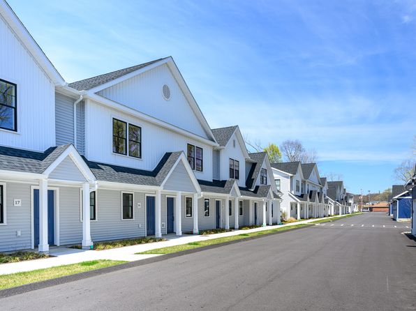 138 Boston Post Rd #3, East Lyme, CT 06333