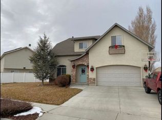 358 W Lakeview Dr, Lehi, UT 84043