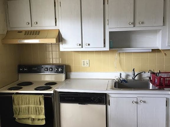 2nd image of 7400 NW 4th Pl APT 108