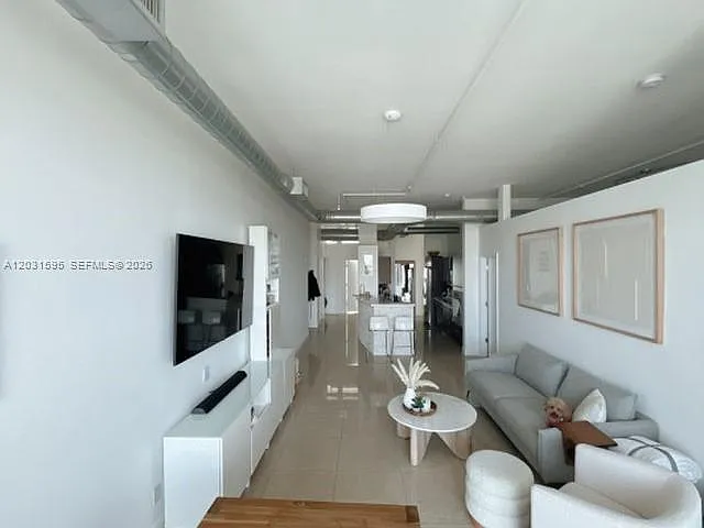 3029 NE 188th St #822 — Photo 3